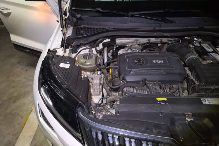 Used Skoda Kodiaq 2018 TSI330 7-Seater Two-Wheel-Drive Luxury Enjoyment Edition Engine Bay Right