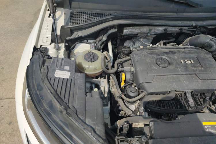 Used Skoda Kodiaq 2018 TSI330 5-Seater Two-Wheel-Drive Luxury Enjoyment Edition Engine Bay Right