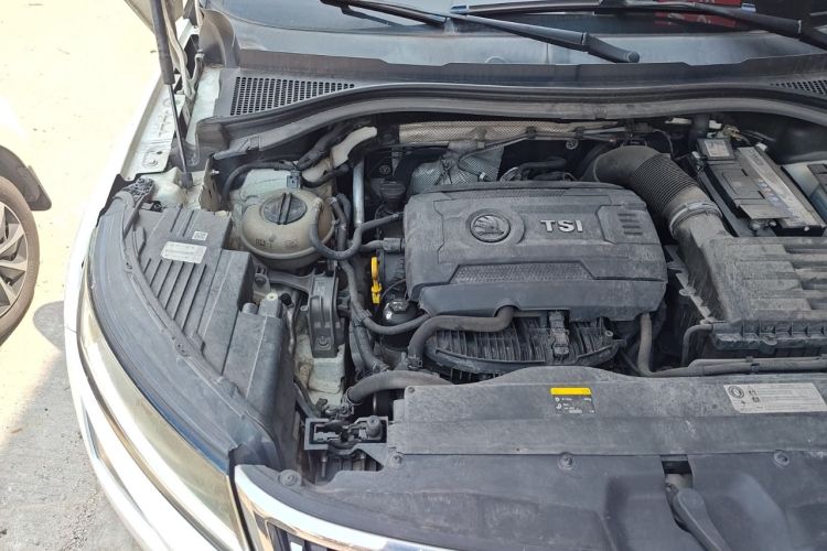 Used Skoda Kodiaq 2018 TSI330 7-Seater Two-Wheel-Drive Luxury Enjoyment Edition Engine Bay Right
