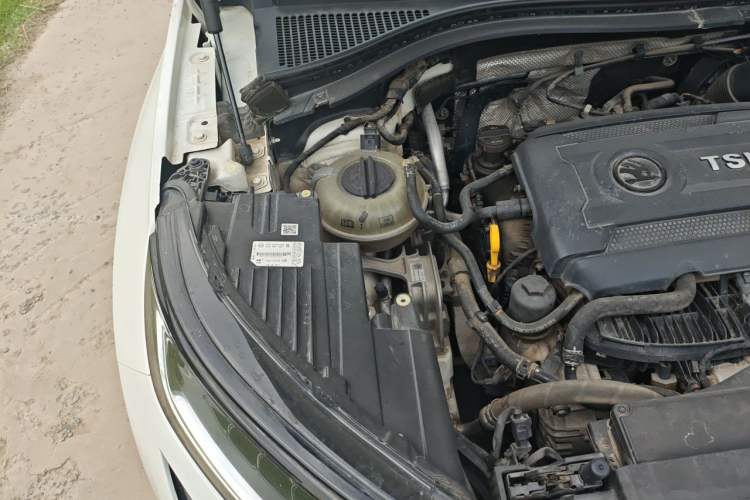 Used Skoda Kodiaq 2018 Facelifted TSI330 5-Seater Two-Wheel-Drive Luxury Enjoyment Edition Engine Bay Right