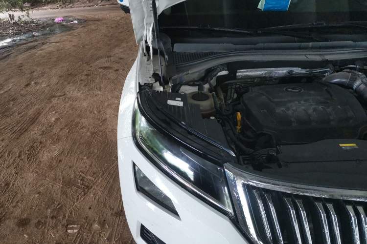 Used Skoda Kodiaq 2018 Facelifted TSI330 5-Seater Two-Wheel-Drive Luxury Enjoyment Edition Engine Bay Right