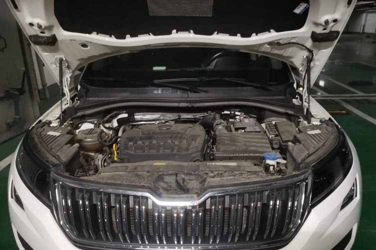 Used Skoda Kodiaq 2018 Facelifted TSI330 5-Seater Two-Wheel-Drive Luxury Enjoyment Edition Engine Bay