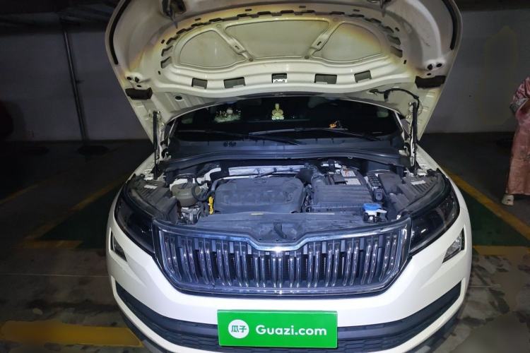 Used Skoda Kodiaq 2018 Facelifted TSI330 5-Seater Two-Wheel-Drive Luxury Enjoyment Edition Engine Bay