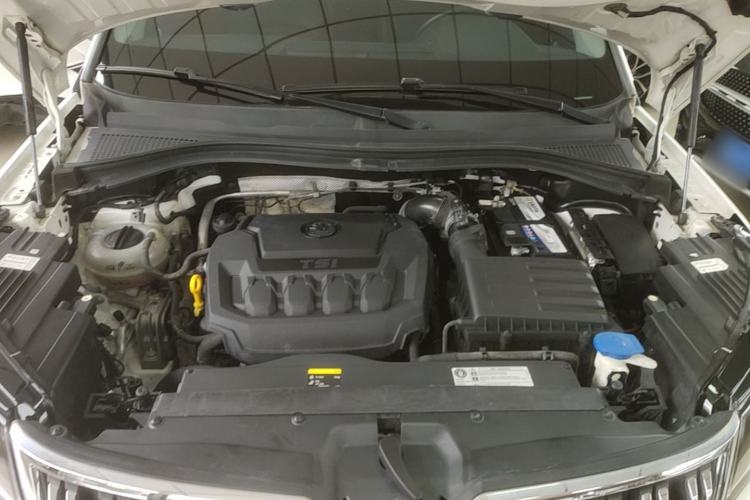 Used Skoda Kodiaq 2018 Restyled TSI330 7-Seater Two-Wheel Drive Luxury Tech Edition Engine Bay