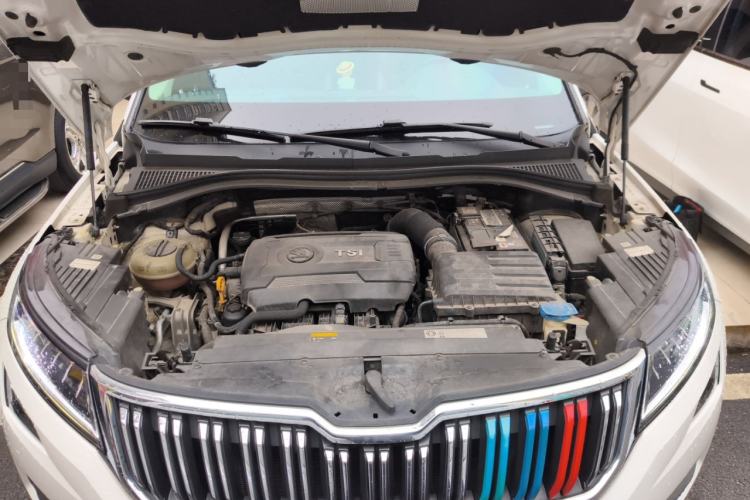 Used Skoda Kodiaq 2018 TSI330 5-Seater Two-Wheel-Drive Luxury Enjoyment Edition Engine Bay