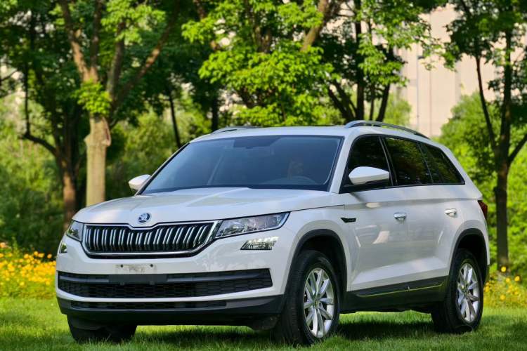 Used Skoda Kodiaq 2018 Facelifted TSI330 5-Seater Two-Wheel-Drive Comfort Edition Exterior 1