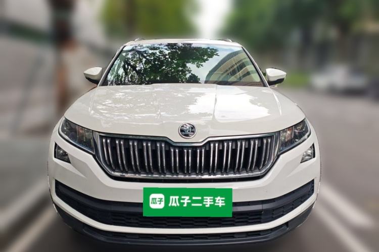 Used Skoda Kodiaq 2018 Facelifted TSI330 5-Seater Two-Wheel-Drive Luxury Edition Front
