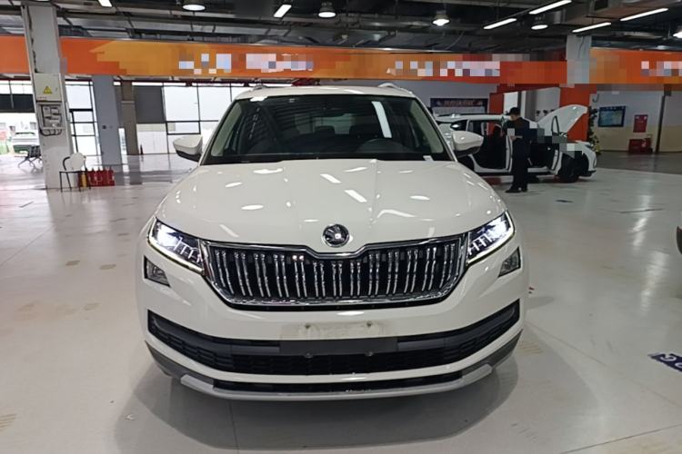 Used Skoda Kodiaq 2018 Facelifted TSI330 5-Seater Two-Wheel-Drive Luxury Enjoyment Edition Front