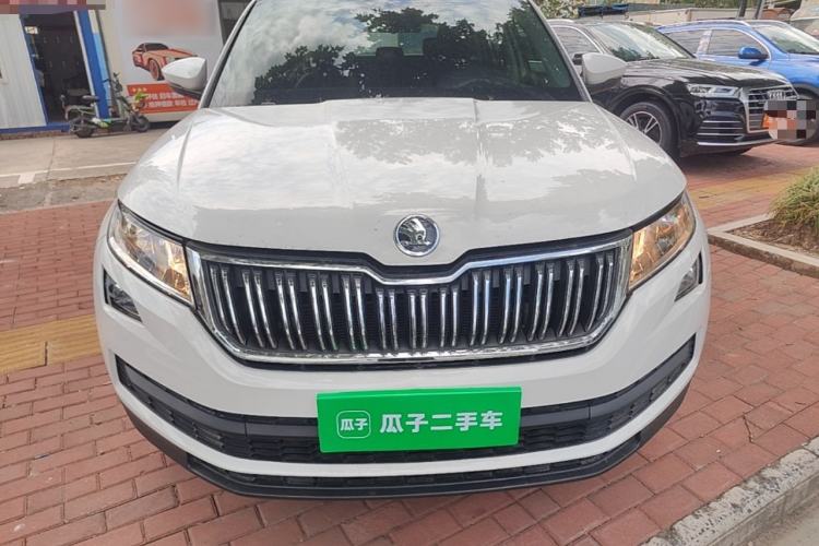 Used Skoda Kodiaq 2018 Facelifted TSI330 5-Seater Two-Wheel-Drive Luxury Edition Front