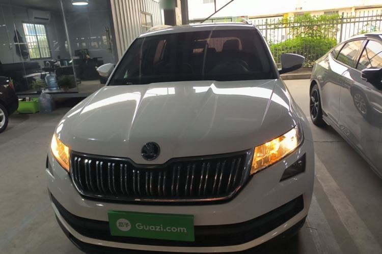 Used Skoda Kodiaq 2018 Facelifted TSI330 5-Seater Two-Wheel-Drive Comfort Edition Front