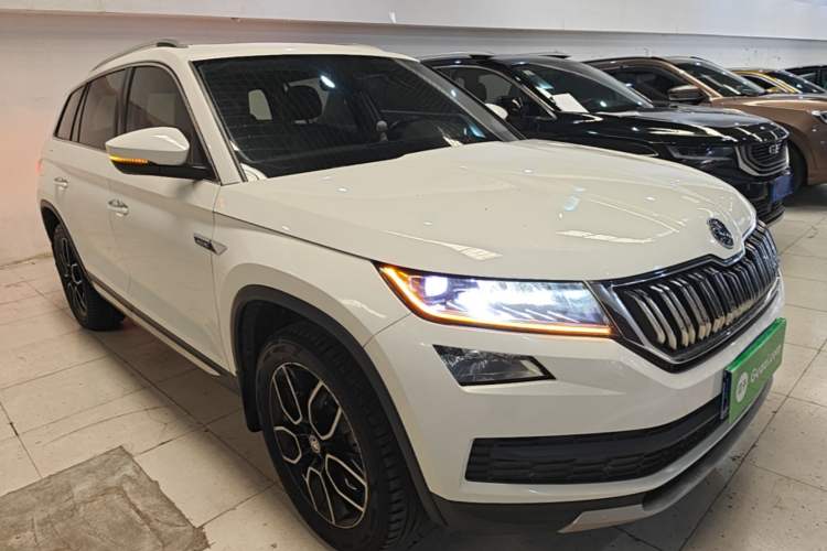 Used Skoda Kodiaq 2018 Restyled TSI330 7-Seater Two-Wheel Drive Luxury Enjoyment Edition Front Right 45 Deg