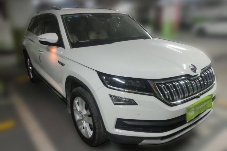 Used Skoda Kodiaq 2018 Facelifted TSI330 5-Seater Two-Wheel-Drive Luxury Enjoyment Edition Front Right 45 Deg