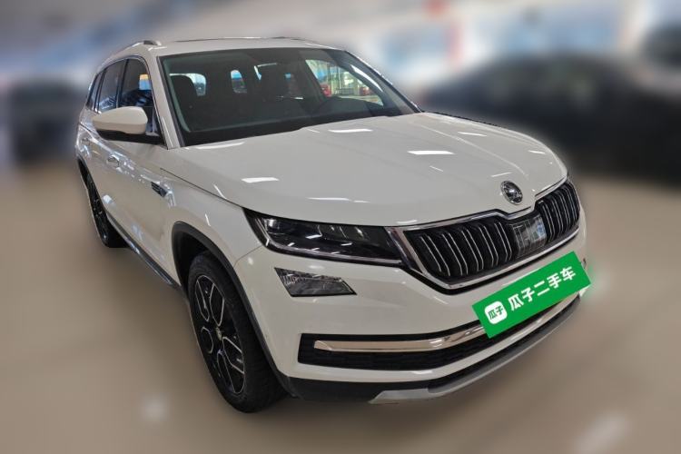 Used Skoda Kodiaq 2018 TSI380 7-Seater Four-Wheel-Drive Flagship Edition Front Right 45 Deg