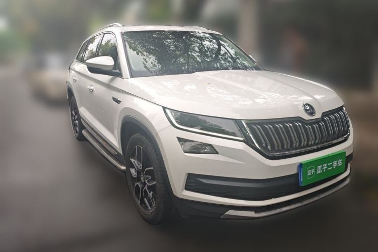 Used Skoda Kodiaq 2018 Restyled TSI330 7-Seater Two-Wheel Drive Luxury Enjoyment Edition Front Right 45 Deg