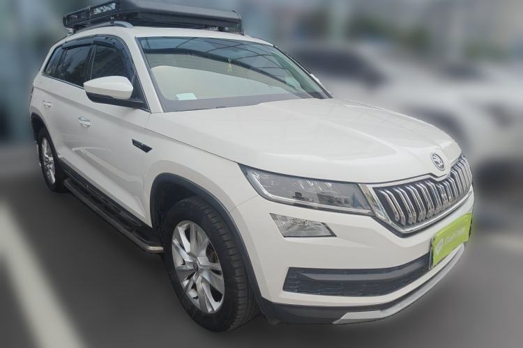 Used Skoda Kodiaq 2018 TSI330 7-Seater Two-Wheel-Drive Luxury Enjoyment Edition Front Right 45 Deg