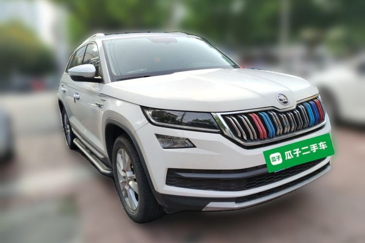 Used Skoda Kodiaq 2018 Facelifted TSI330 5-Seater Two-Wheel-Drive Luxury Enjoyment Edition Front Right 45 Deg