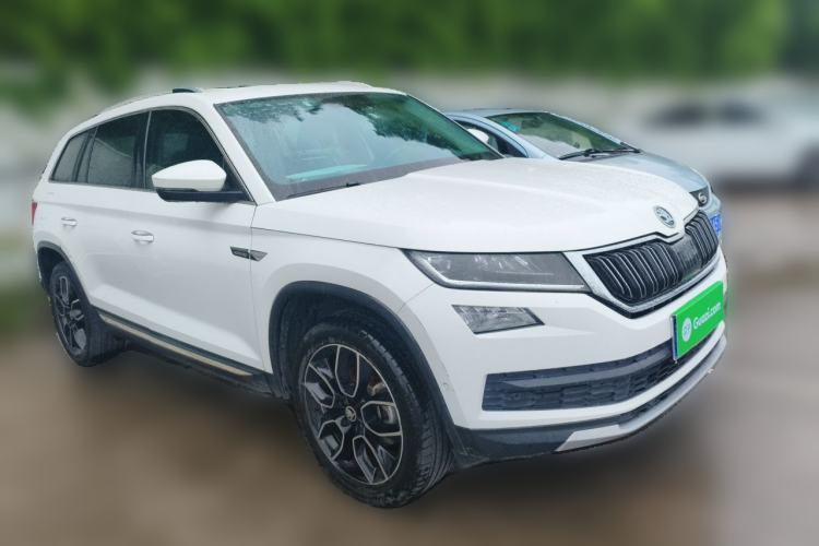 Used Skoda Kodiaq 2018 TSI380 7-Seater Four-Wheel-Drive Flagship Edition Front Right 45 Deg