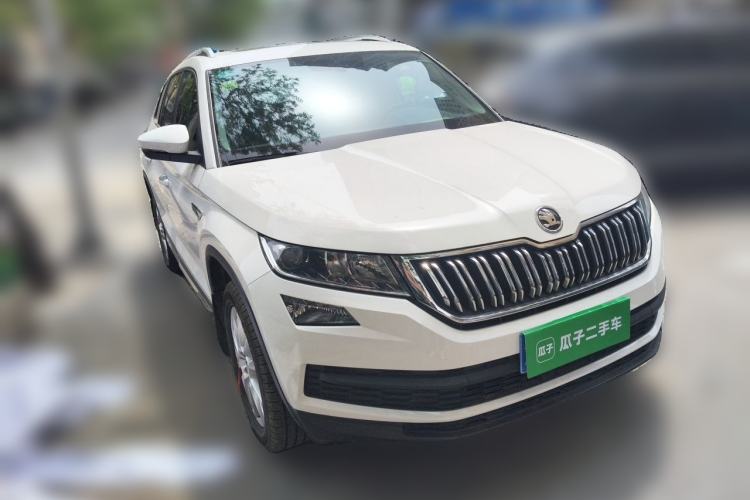 Used Skoda Kodiaq 2018 Facelifted TSI330 5-Seater Two-Wheel-Drive Comfort Edition Front Right 45 Deg