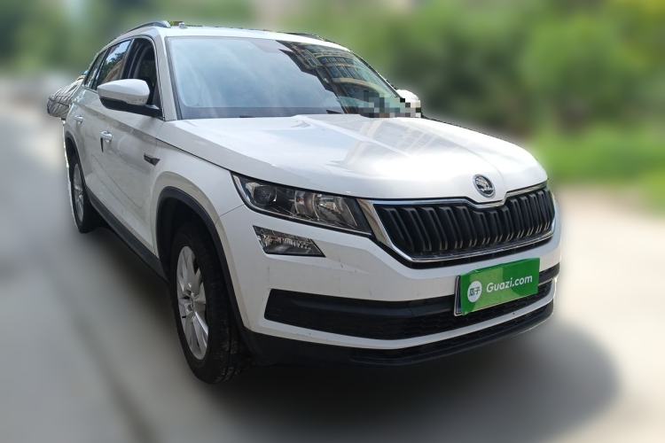Used Skoda Kodiaq 2018 Facelifted TSI330 5-Seater Two-Wheel-Drive Standard Edition Front Right 45 Deg