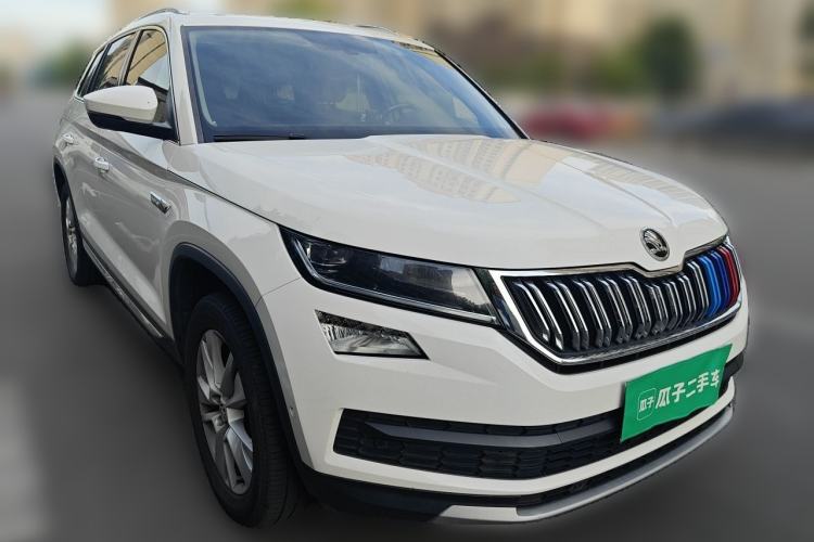 Used Skoda Kodiaq 2018 Facelifted TSI330 5-Seater Two-Wheel-Drive Luxury Enjoyment Edition Front Right 45 Deg