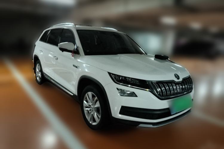 Used Skoda Kodiaq 2018 Restyled TSI330 7-Seater Two-Wheel Drive Luxury Enjoyment Edition Front Right 45 Deg
