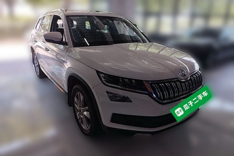 Used Skoda Kodiaq 2018 Facelifted TSI330 5-Seater Two-Wheel-Drive Luxury Enjoyment Edition Front Right 45 Deg