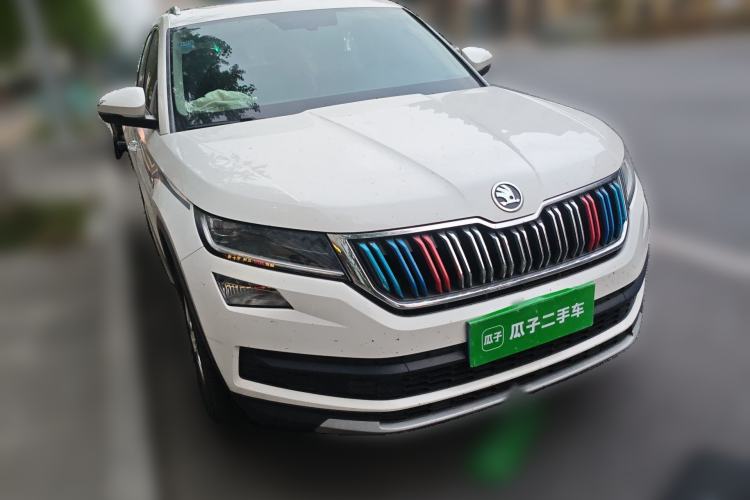 Used Skoda Kodiaq 2018 Facelifted TSI330 5-Seater Two-Wheel-Drive Luxury Enjoyment Edition Front Right 45 Deg