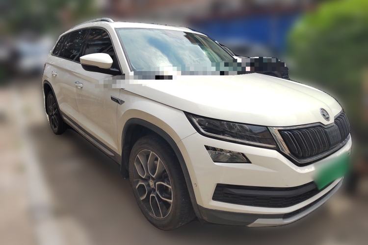 Used Skoda Kodiaq 2018 TSI380 7-Seater Four-Wheel-Drive Flagship Edition Front Right 45 Deg