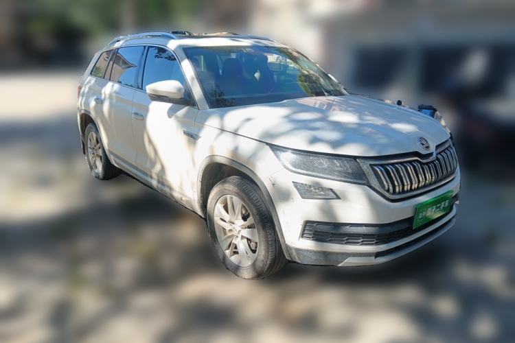 Used Skoda Kodiaq 2018 Facelifted TSI330 5-Seater Two-Wheel-Drive Luxury Enjoyment Edition Front Right 45 Deg