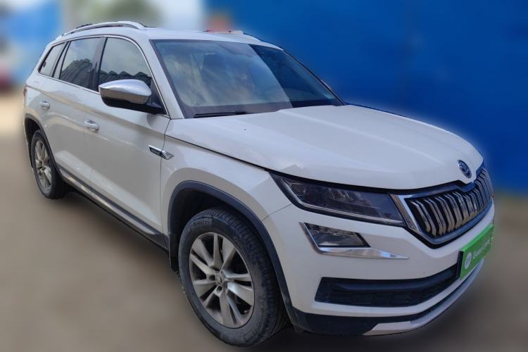 Used Skoda Kodiaq 2018 TSI330 5-Seater Two-Wheel-Drive Luxury Enjoyment Edition Front Right 45 Deg