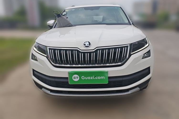 Used Skoda Kodiaq 2018 Facelifted TSI330 5-Seater Two-Wheel-Drive Luxury Enjoyment Edition Front