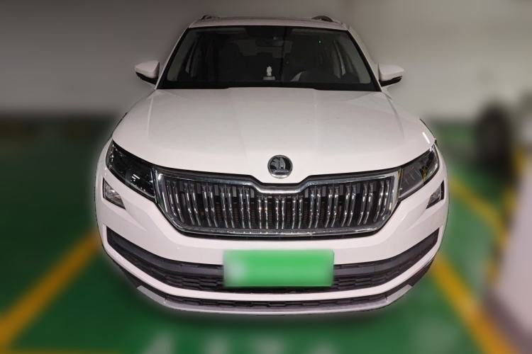 Used Skoda Kodiaq 2018 Facelifted TSI330 5-Seater Two-Wheel-Drive Luxury Enjoyment Edition Front