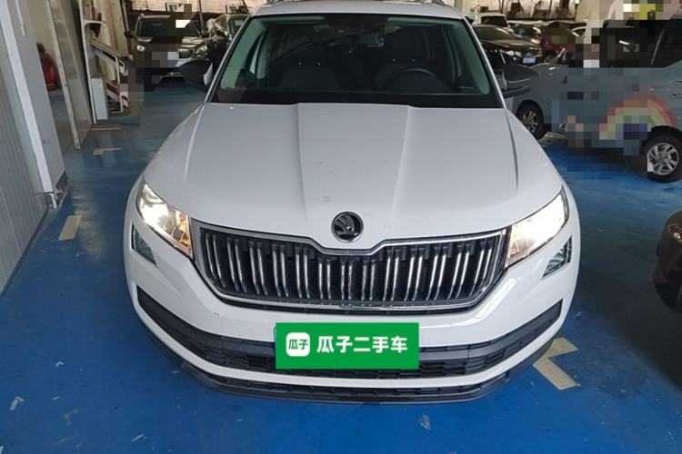 Used Skoda Kodiaq 2018 Facelifted TSI330 5-Seater Two-Wheel-Drive Comfort Edition Front