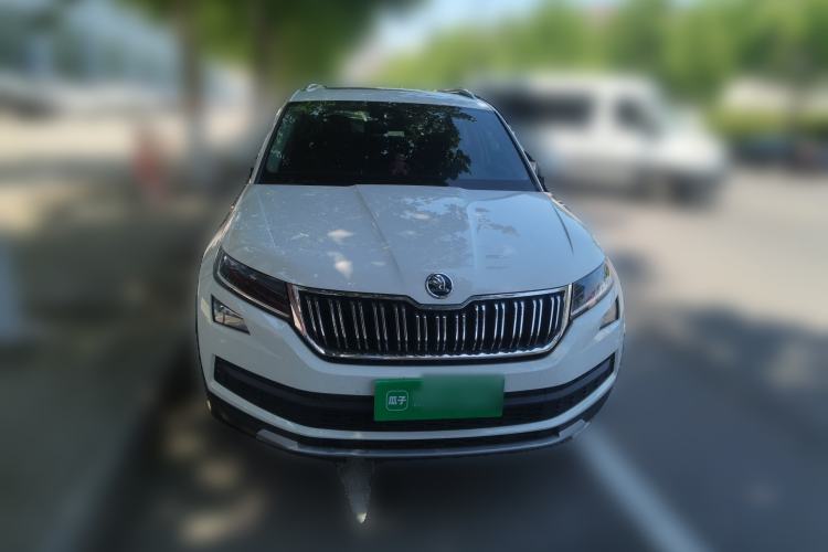 Used Skoda Kodiaq 2018 Facelifted TSI330 5-Seater Two-Wheel-Drive Luxury Enjoyment Edition Front