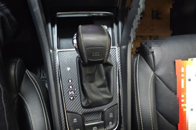 Used Skoda Kodiaq 2018 TSI380 7-Seater Four-Wheel-Drive Flagship Edition Gear Lever