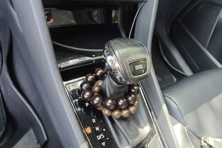 Used Skoda Kodiaq 2018 TSI330 7-Seater Two-Wheel-Drive Luxury Enjoyment Edition Gear Lever