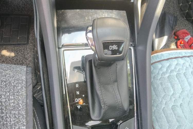 Used Skoda Kodiaq 2018 TSI380 7-Seater Four-Wheel-Drive Flagship Edition Gear Lever
