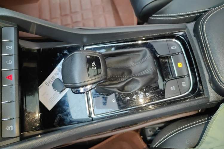 Used Skoda Kodiaq 2018 Restyled TSI330 7-Seater Two-Wheel Drive Luxury Enjoyment Edition Gear Lever