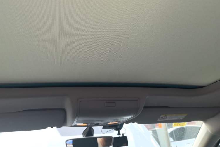 Used Skoda Kodiaq 2018 Facelifted TSI330 5-Seater Two-Wheel-Drive Luxury Enjoyment Edition Headliner