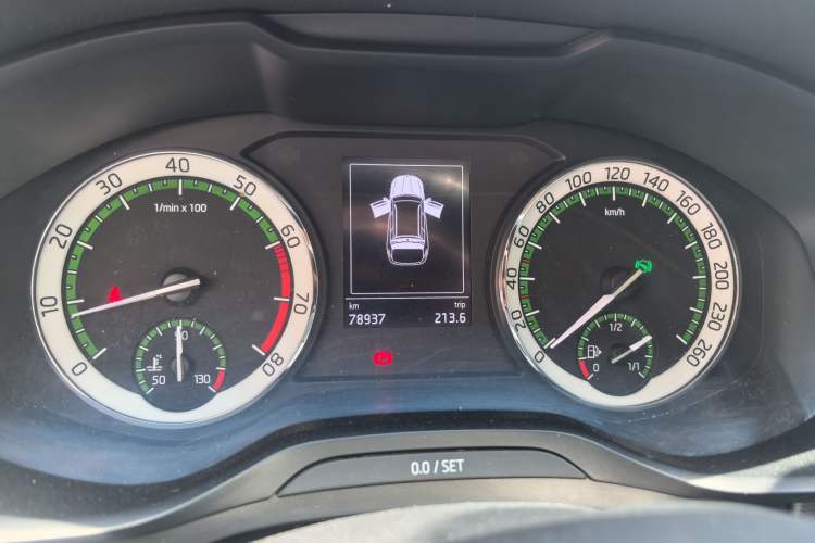 Used Skoda Kodiaq 2018 Facelifted TSI330 5-Seater Two-Wheel-Drive Comfort Edition Instrument Cluster