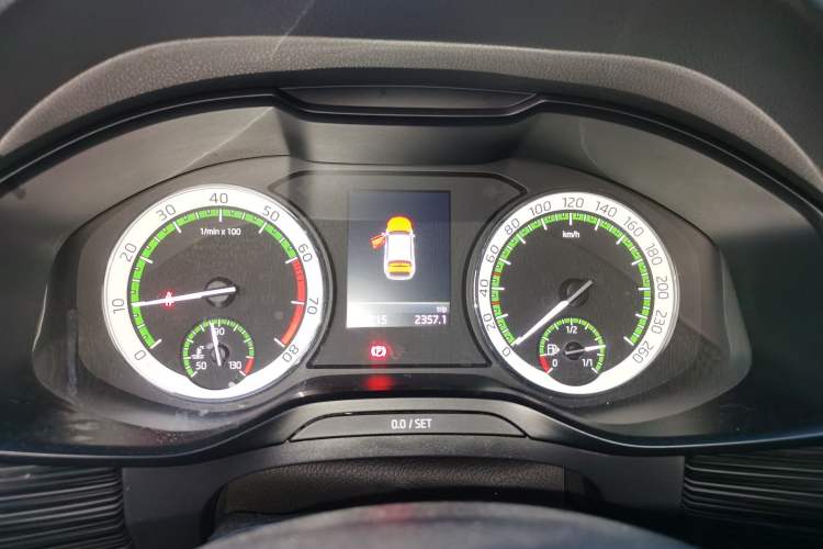 Used Skoda Kodiaq 2018 TSI380 7-Seater Four-Wheel-Drive Flagship Edition Instrument Cluster