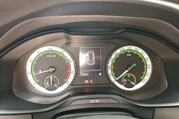 Used Skoda Kodiaq 2018 Facelifted TSI330 5-Seater Two-Wheel-Drive Luxury Edition Instrument Cluster