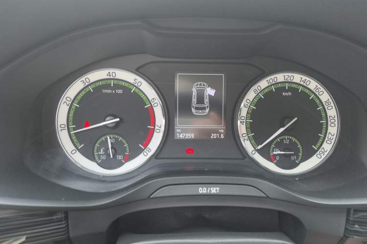 Used Skoda Kodiaq 2018 Facelifted TSI330 5-Seater Two-Wheel-Drive Luxury Enjoyment Edition Instrument Cluster