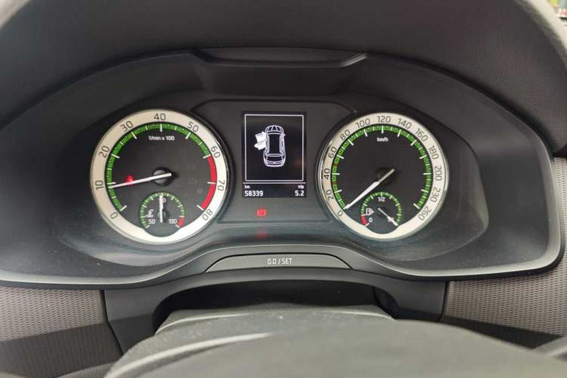 Used Skoda Kodiaq 2018 Facelifted TSI330 5-Seater Two-Wheel-Drive Comfort Edition Instrument Cluster