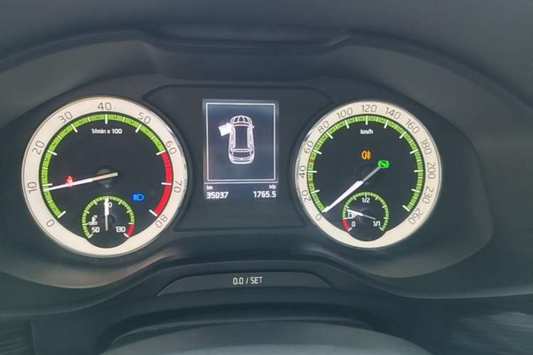 Used Skoda Kodiaq 2018 Restyled TSI330 7-Seater Two-Wheel Drive Luxury Enjoyment Edition Instrument Cluster