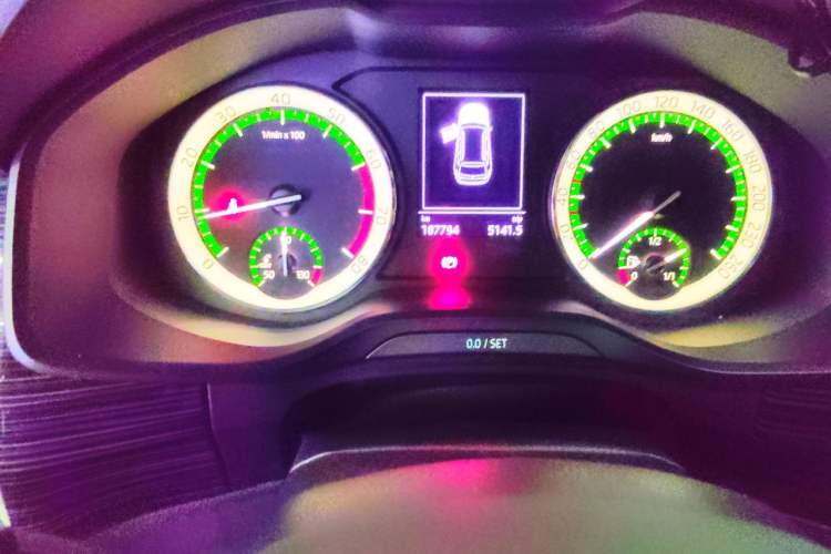 Used Skoda Kodiaq 2018 Facelifted TSI330 5-Seater Two-Wheel-Drive Luxury Enjoyment Edition Instrument Cluster
