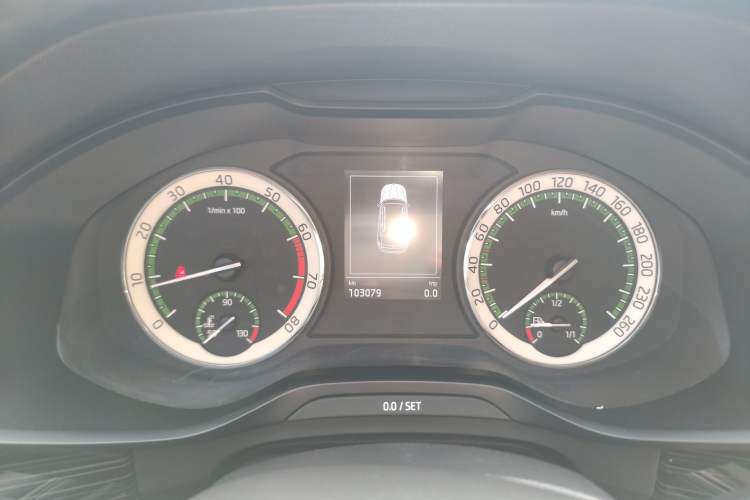 Used Skoda Kodiaq 2018 TSI330 5-Seater Two-Wheel-Drive Luxury Enjoyment Edition Instrument Cluster