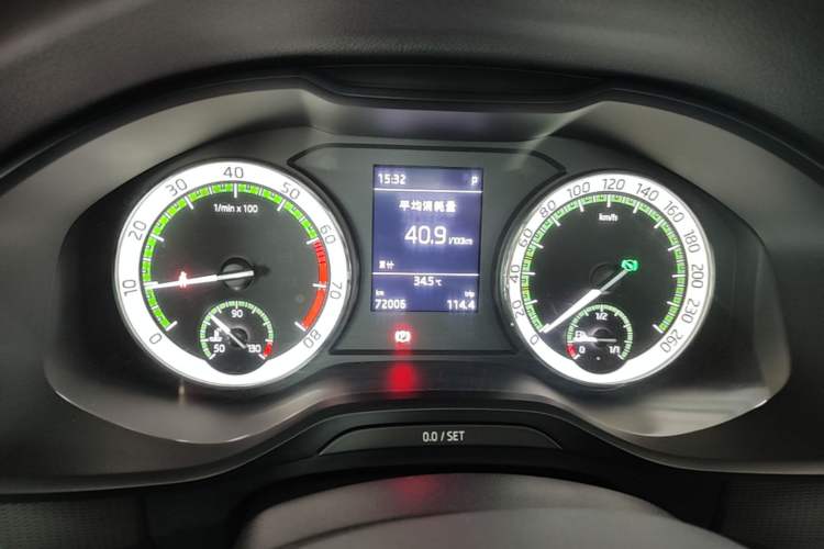Used Skoda Kodiaq 2018 Facelifted TSI330 5-Seater Two-Wheel-Drive Comfort Edition Instrument Cluster