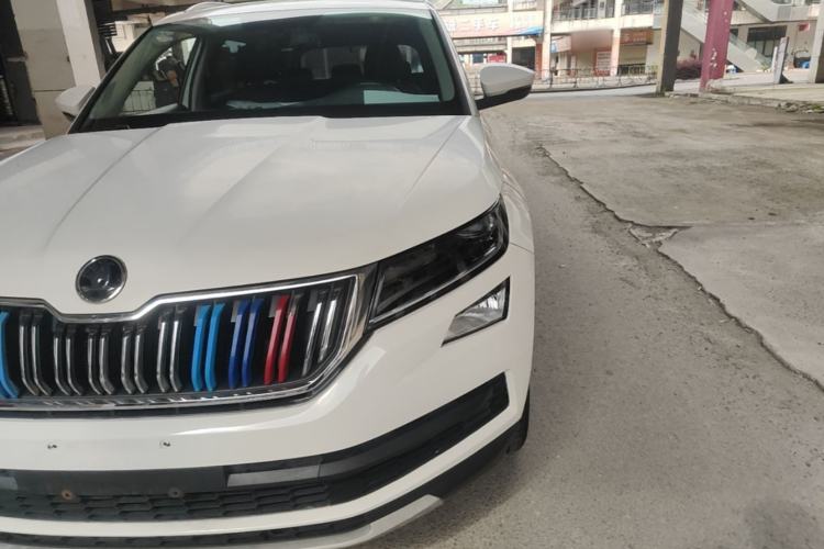 Used Skoda Kodiaq 2018 Facelifted TSI330 5-Seater Two-Wheel-Drive Luxury Enjoyment Edition Left Front Headlight