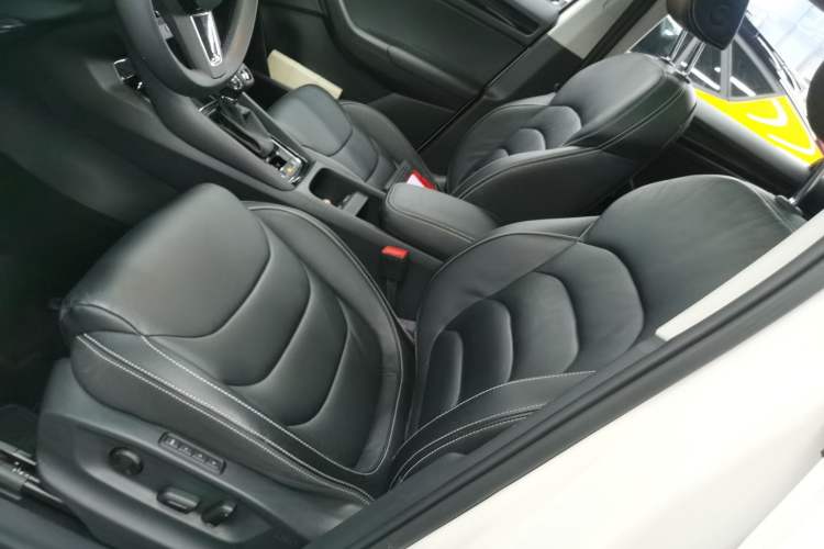 Used Skoda Kodiaq 2018 TSI330 5-Seater Two-Wheel-Drive Luxury Enjoyment Edition Left Front Seat
